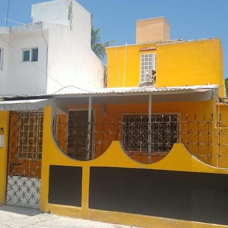 Siga'S House Cancun Centro Exterior photo