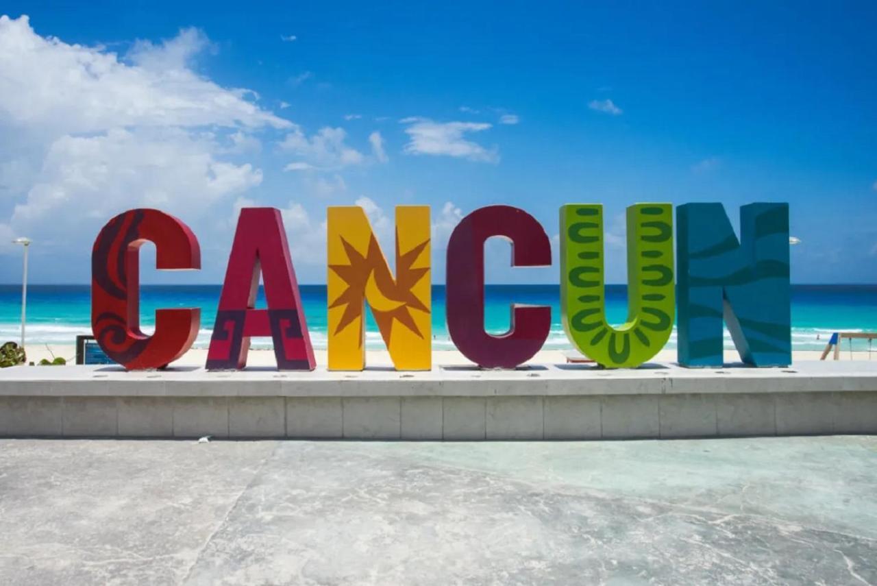 Siga'S House Cancun Centro Exterior photo